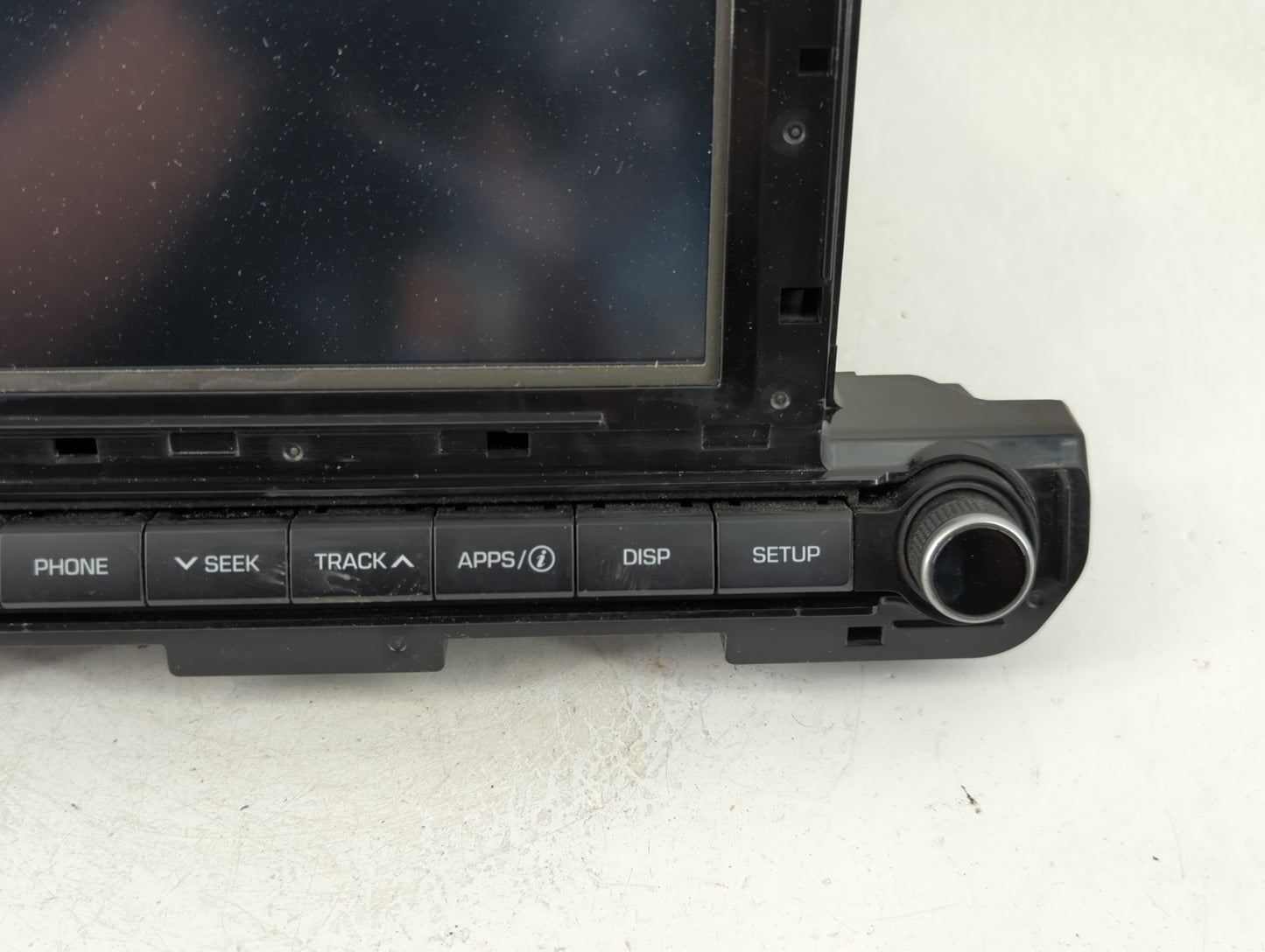 2017-2018 Hyundai Elantra Radio AM FM Cd Player Receiver Replacement P/N:96160-F2101UAT Fits Fits 2017 2018 OEM Used Auto Pa