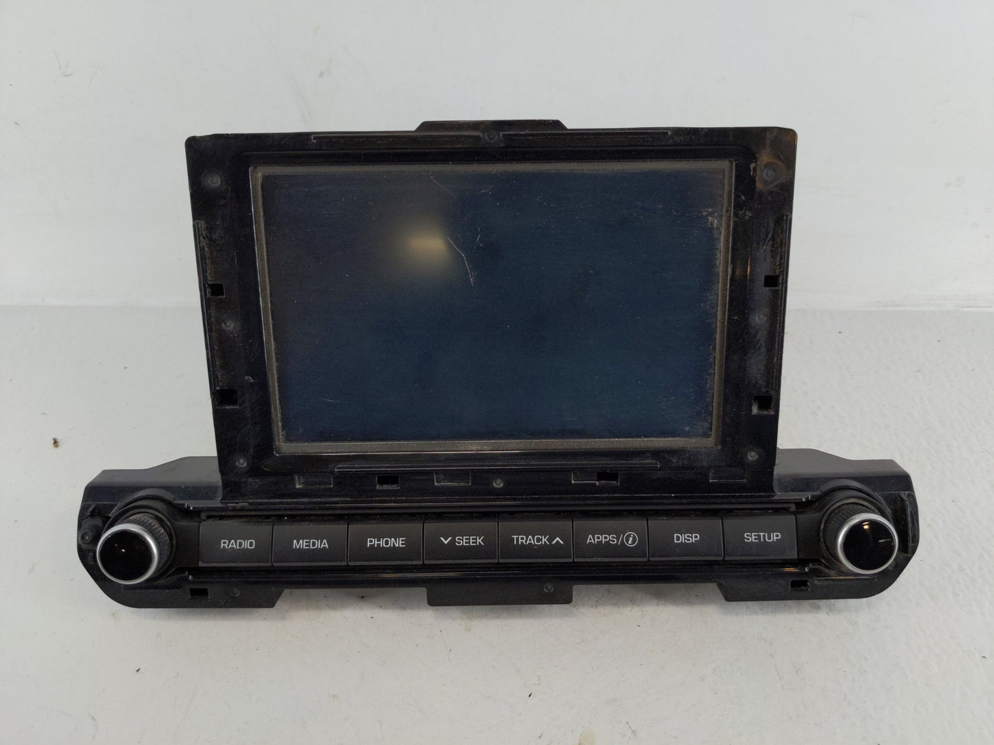 2017-2018 Hyundai Elantra Radio AM FM Cd Player Receiver Replacement P/N:96160-F2101UAT Fits Fits 2017 2018 OEM Used Auto Pa