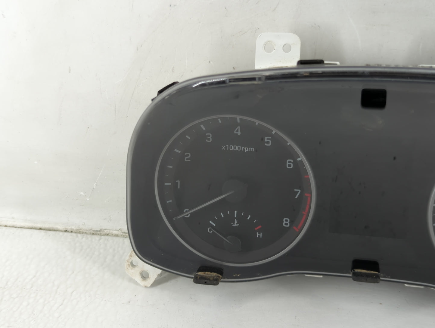 2017-2018 Hyundai Elantra Instrument Cluster Speedometer Gauges P/N:94001-F3011 Miles: Fits Fits 2017 2018 OEM Used Auto Par