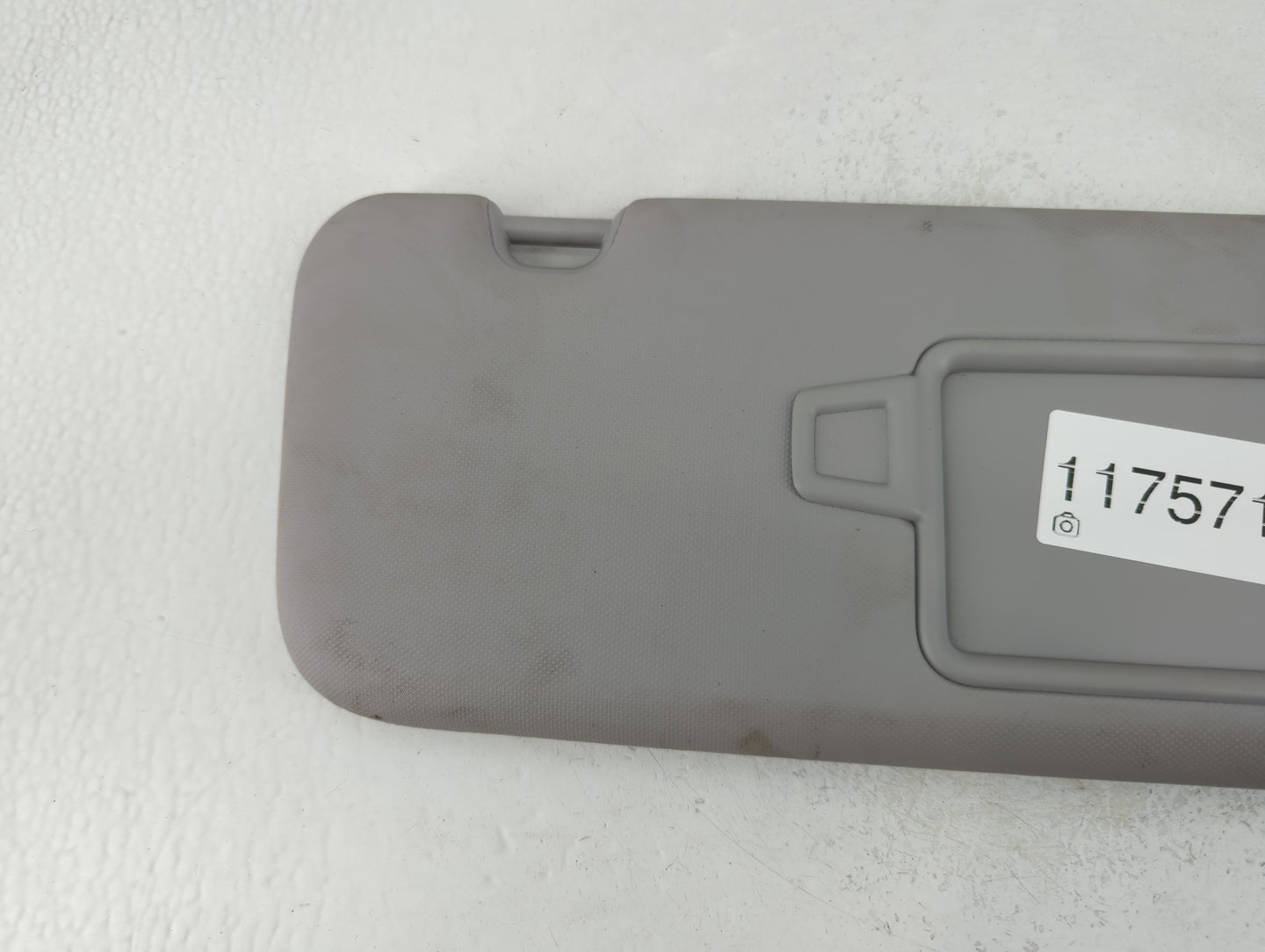 2017-2020 Hyundai Elantra Sun Visor Shade Replacement Passenger Right Mirror Fits Fits 2017 2018 2019 2020 OEM Used Auto Par