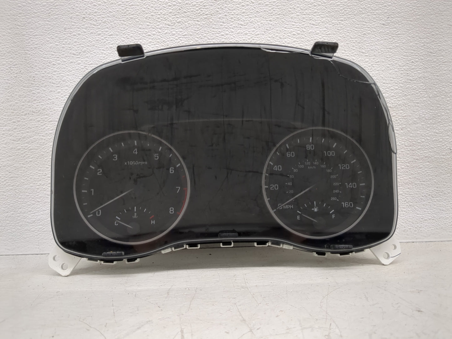 2017-2018 Hyundai Elantra Instrument Cluster Speedometer Gauges P/N:94001-F3011 Fits Fits 2017 2018 OEM Used Auto Parts - Oe