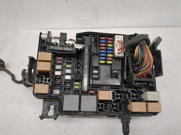 2018 Hyundai Elantra Fusebox Fuse Box Panel Relay Module P/N:91956-F2022 1707122420 Fits OEM Used Auto Parts