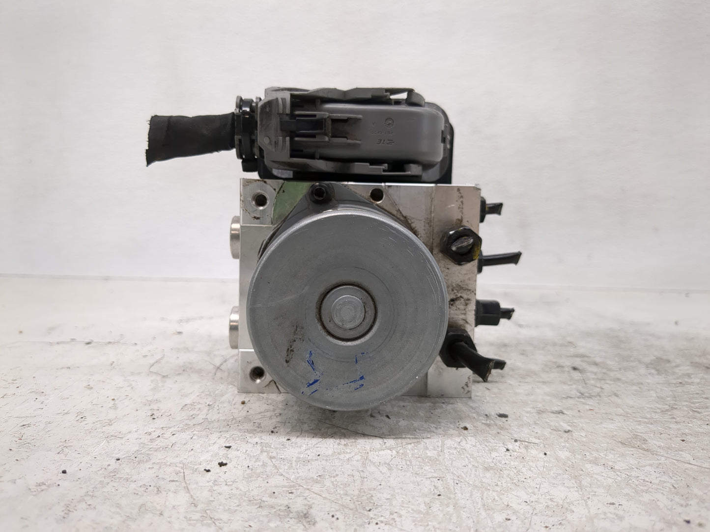 2018 Hyundai Elantra ABS Pump Control Module Replacement P/N:58910-Q5200 Q5589-20600 Fits Fits 2021 2022 OEM Used Auto Parts