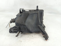 2018 Hyundai Elantra Fusebox Fuse Box Panel Relay Module P/N:1701171381 Fits OEM Used Auto Parts - Oemusedautoparts1.com