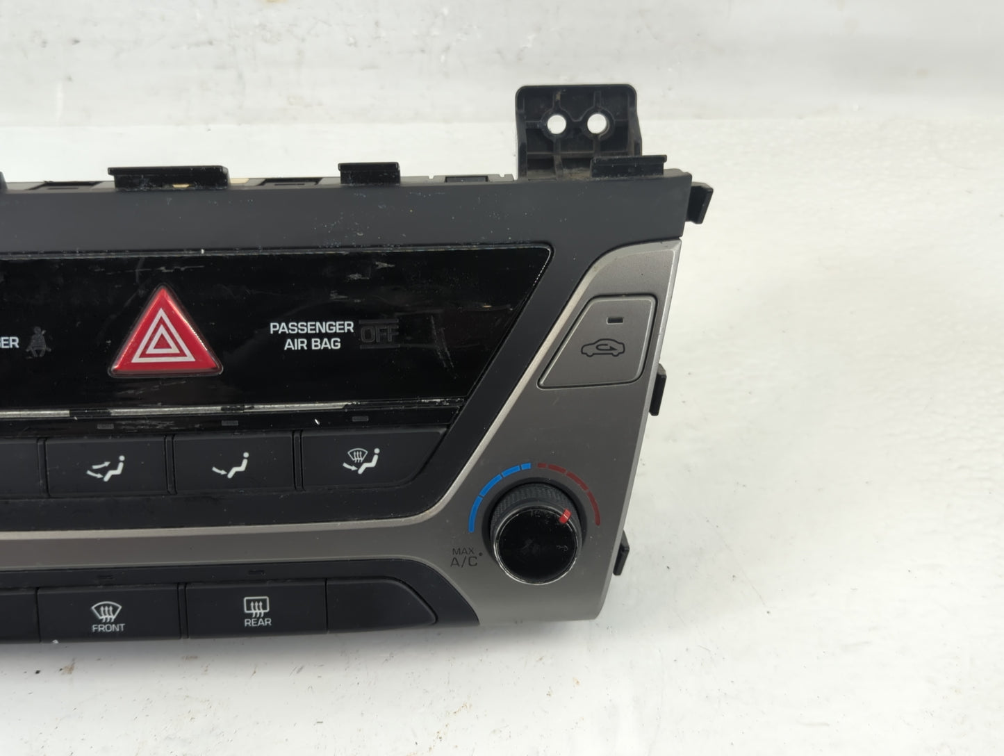 2017-2018 Hyundai Elantra Climate Control Module Temperature AC/Heater Replacement P/N:97250-F2231RET Fits Fits 2017 2018 OE