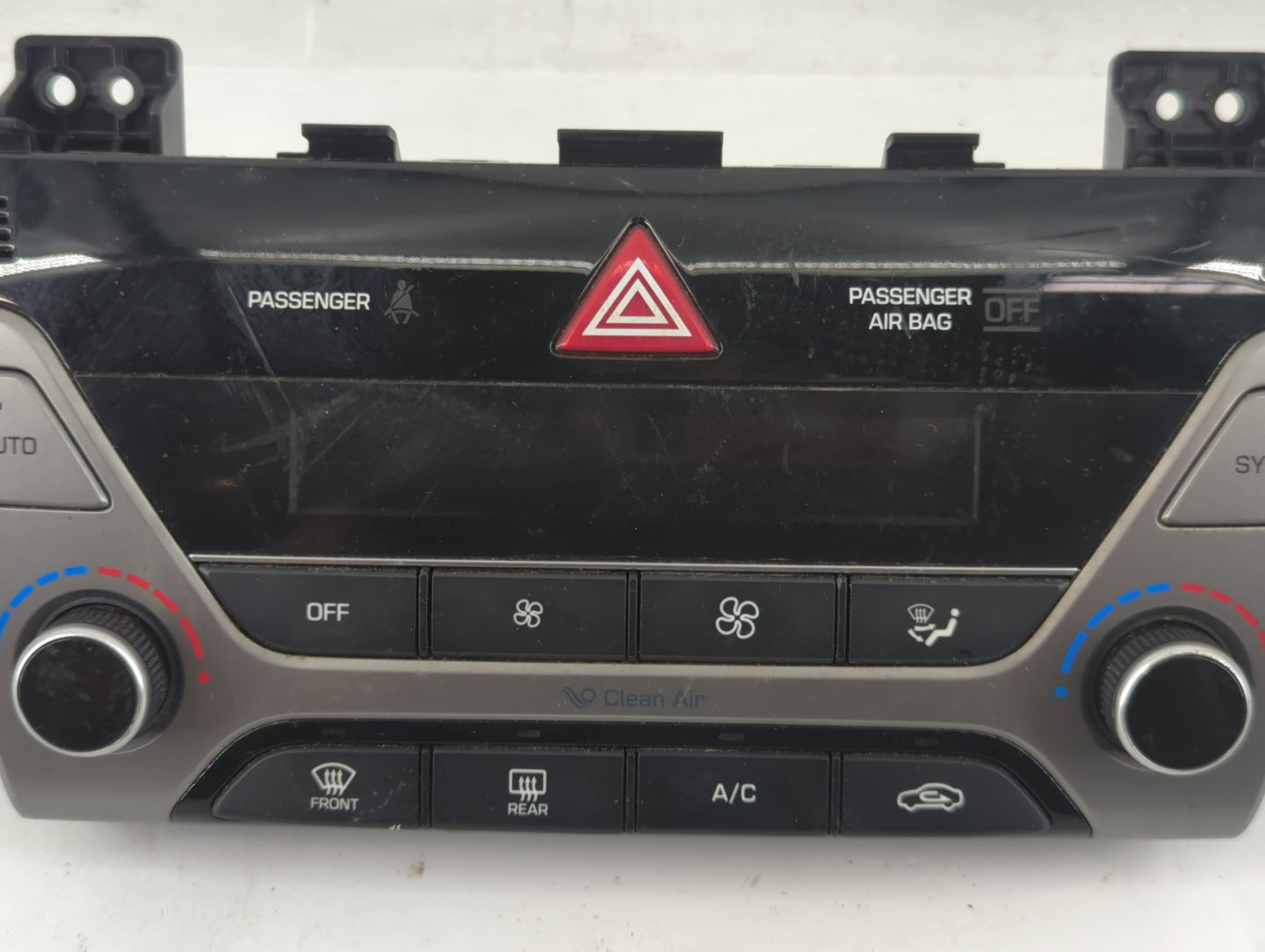 2017-2018 Hyundai Elantra Climate Control Module Temperature AC/Heater Replacement P/N:97250-F2231RET Fits Fits 2017 2018 OE