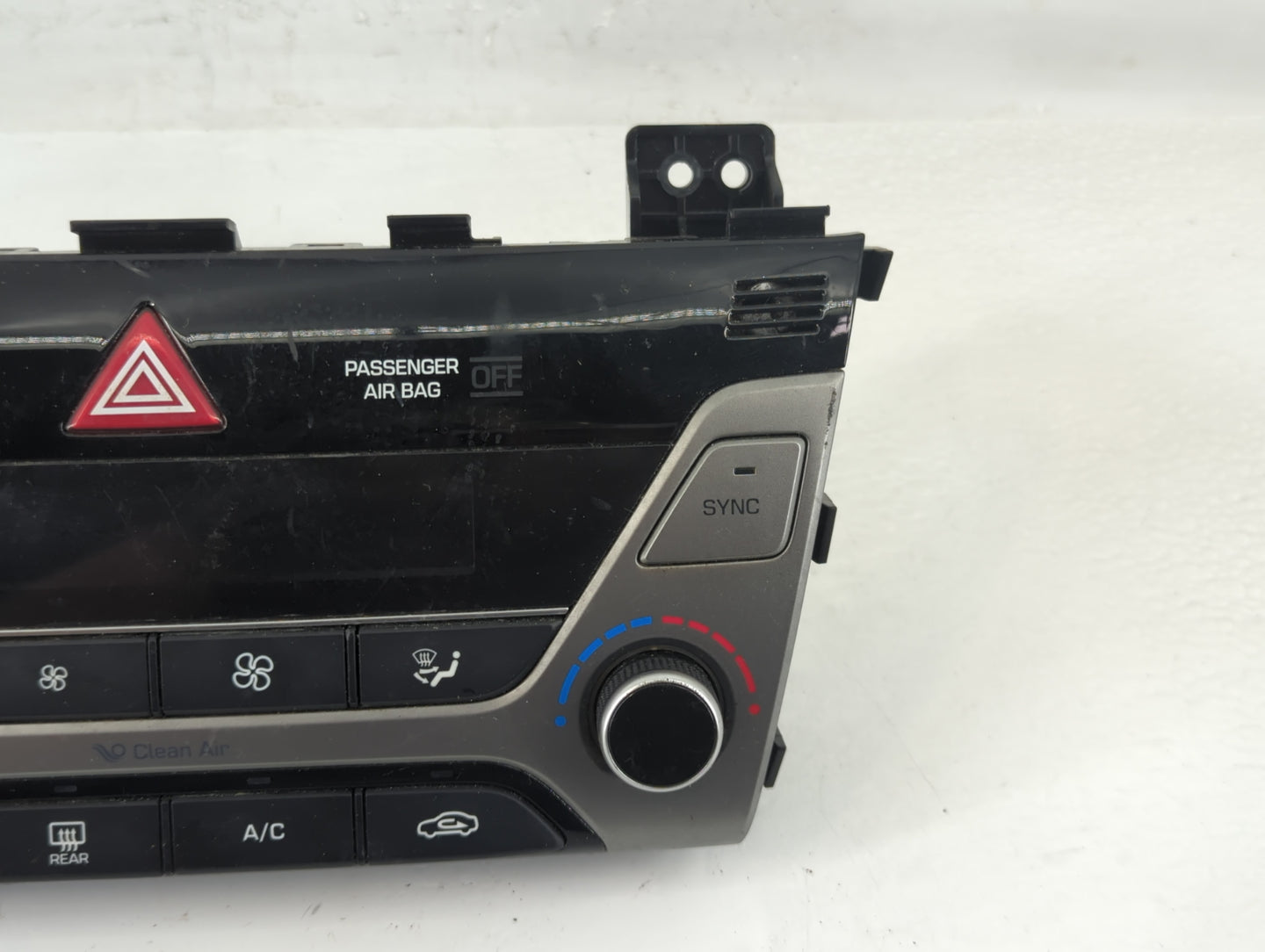 2017-2018 Hyundai Elantra Climate Control Module Temperature AC/Heater Replacement P/N:97250-F2231RET Fits Fits 2017 2018 OE