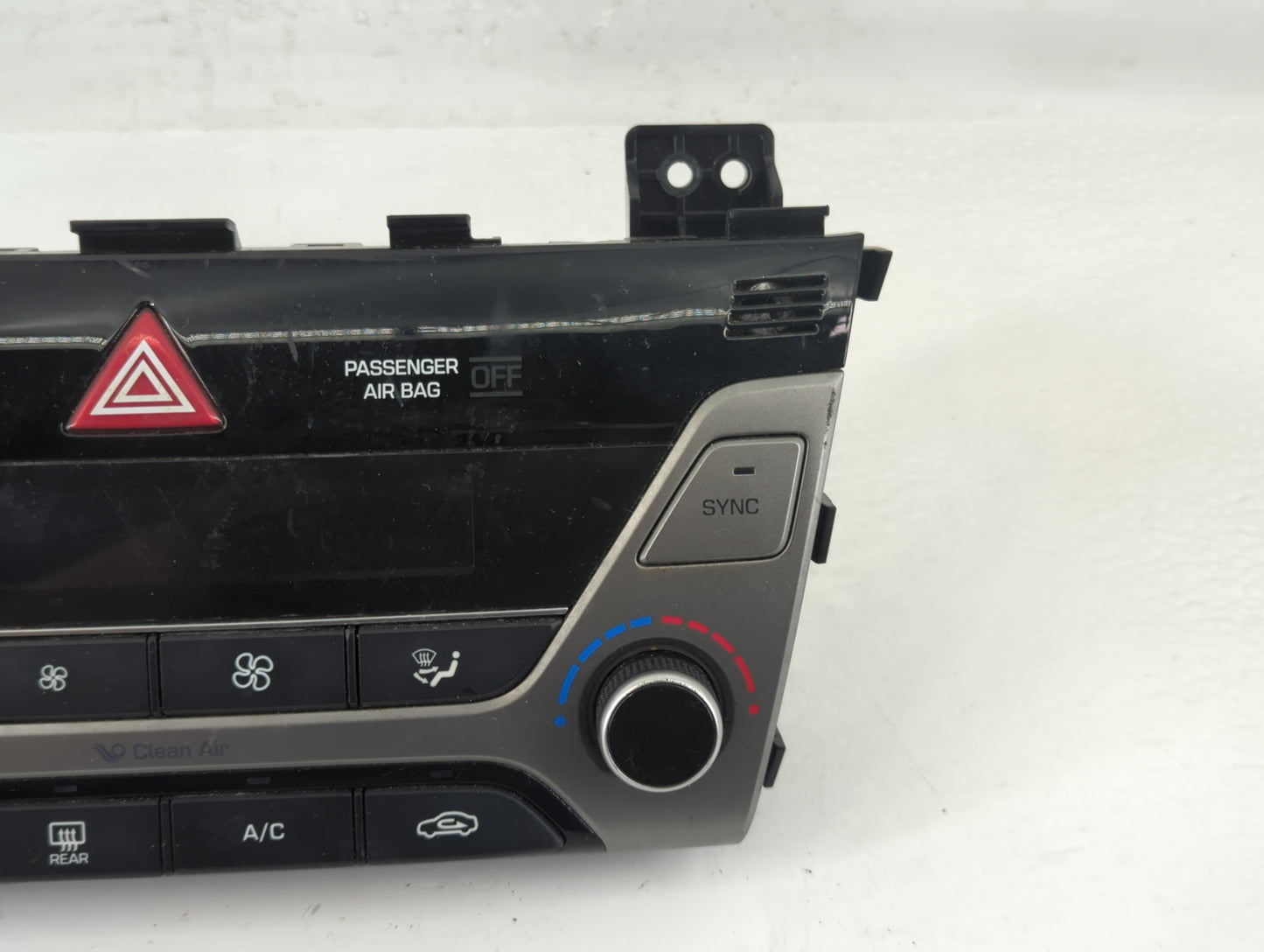 2017-2018 Hyundai Elantra Climate Control Module Temperature AC/Heater Replacement P/N:97250-F2231RET Fits Fits 2017 2018 OE