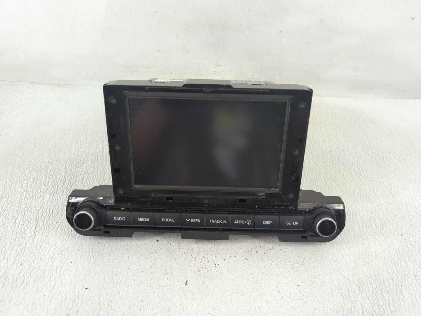 2017-2018 Hyundai Elantra Radio AM FM Cd Player Receiver Replacement P/N:96160-F2101UAT Fits Fits 2017 2018 OEM Used Auto Pa