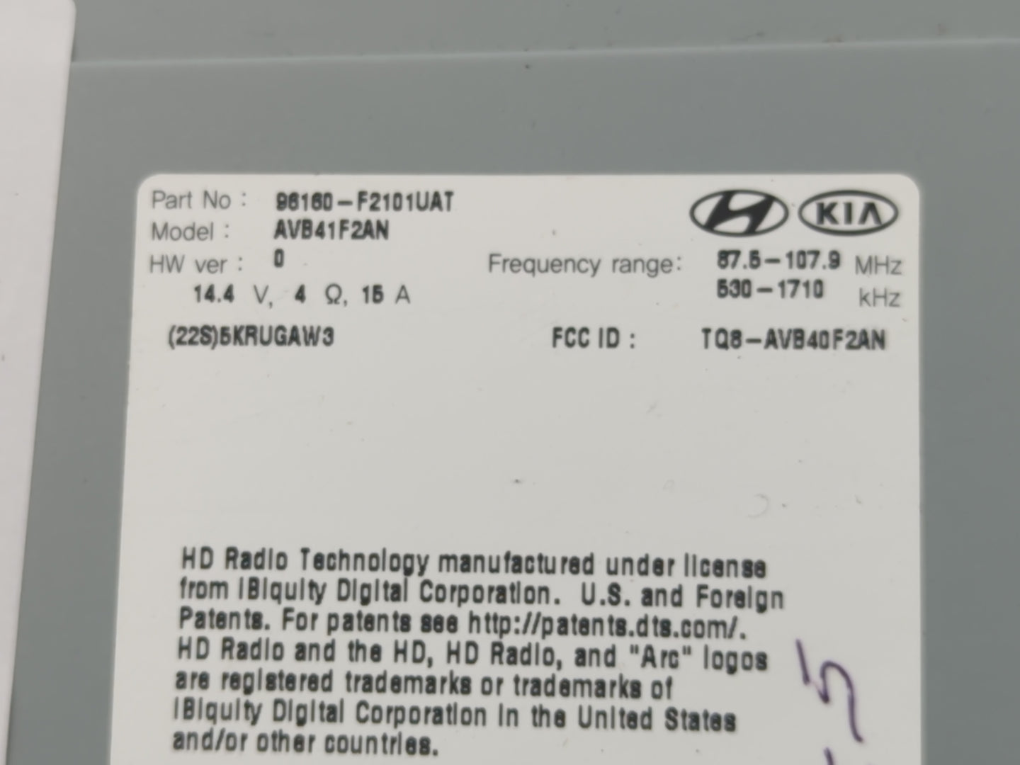 2017-2018 Hyundai Elantra Radio AM FM Cd Player Receiver Replacement P/N:96160-F2101UAT Fits Fits 2017 2018 OEM Used Auto Pa
