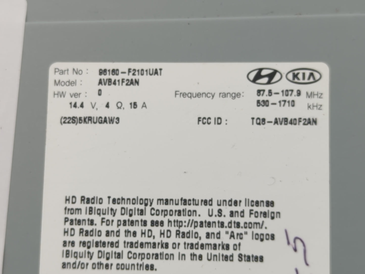 2017-2018 Hyundai Elantra Radio AM FM Cd Player Receiver Replacement P/N:96160-F2101UAT Fits Fits 2017 2018 OEM Used Auto Pa