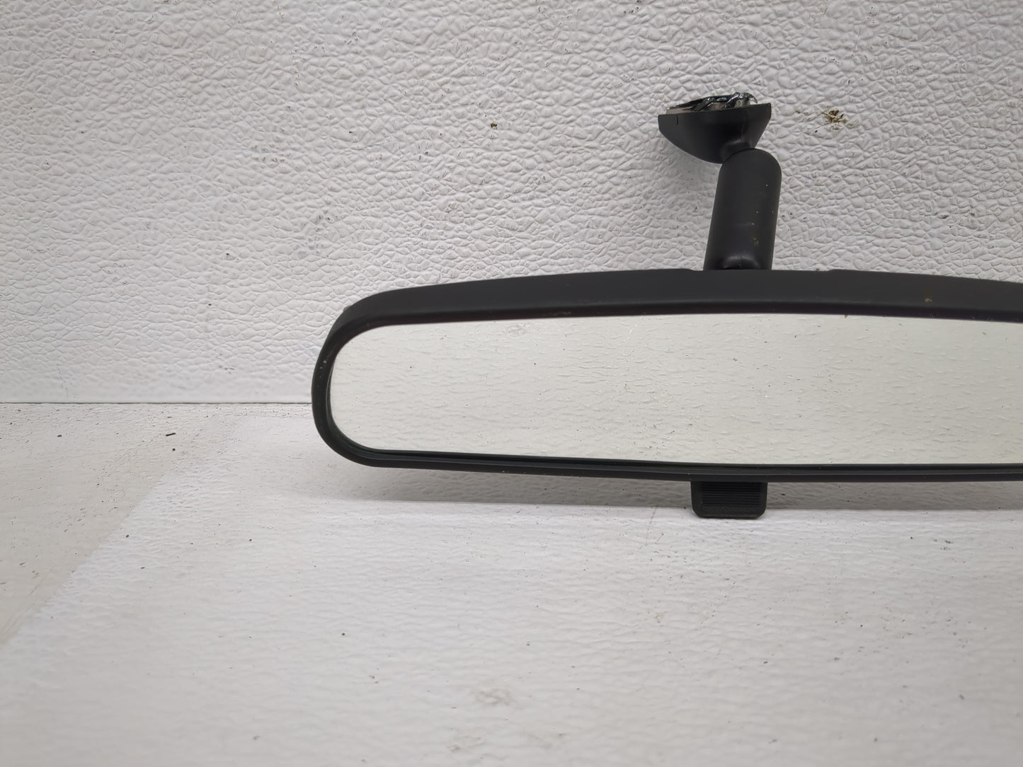 2011-2020 Hyundai Elantra Interior Rear View Mirror Replacement OEM P/N:E8011681 Fits OEM Used Auto Parts - Oemusedautoparts