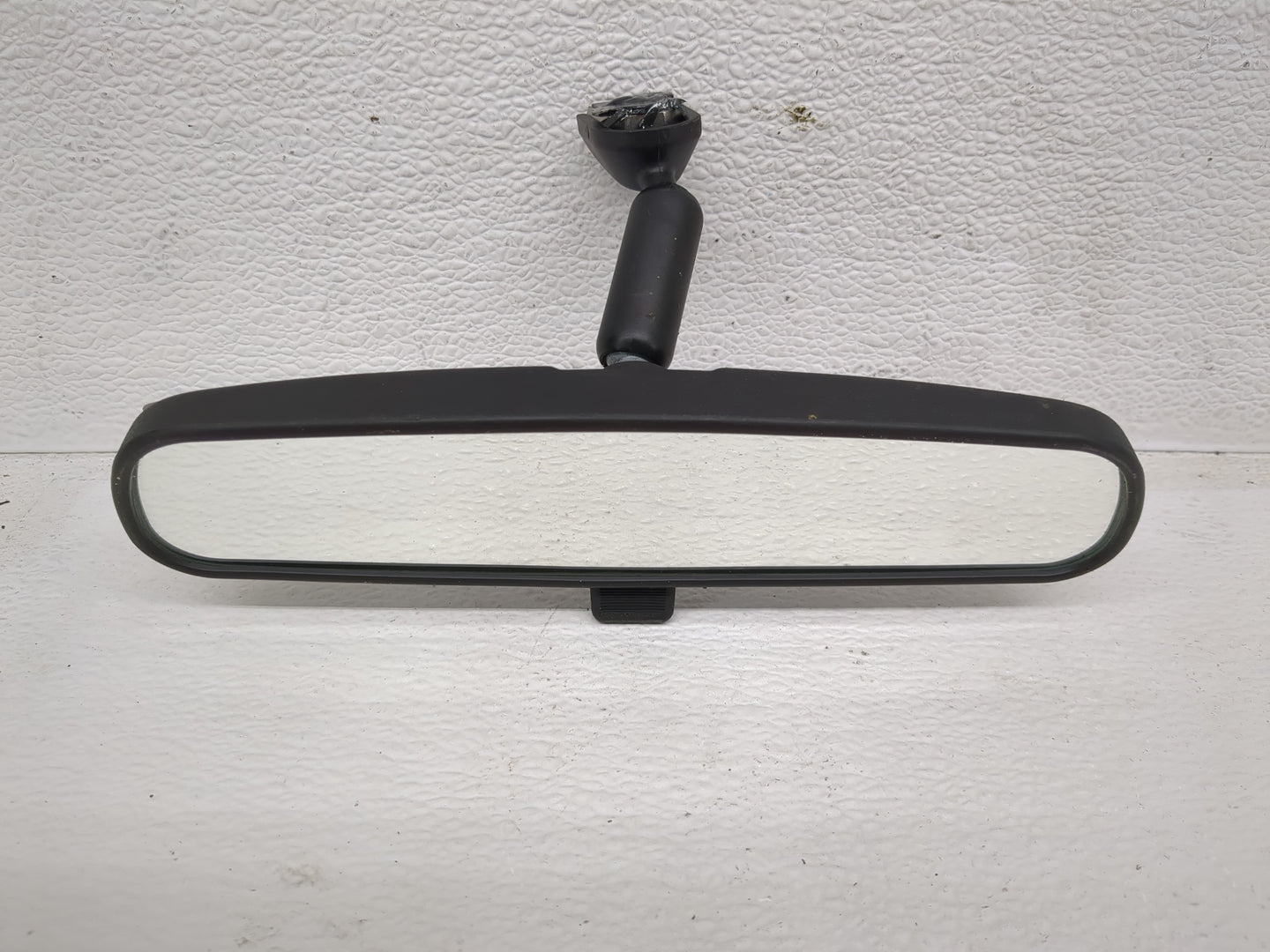 2011-2020 Hyundai Elantra Interior Rear View Mirror Replacement OEM P/N:E8011681 Fits OEM Used Auto Parts - Oemusedautoparts