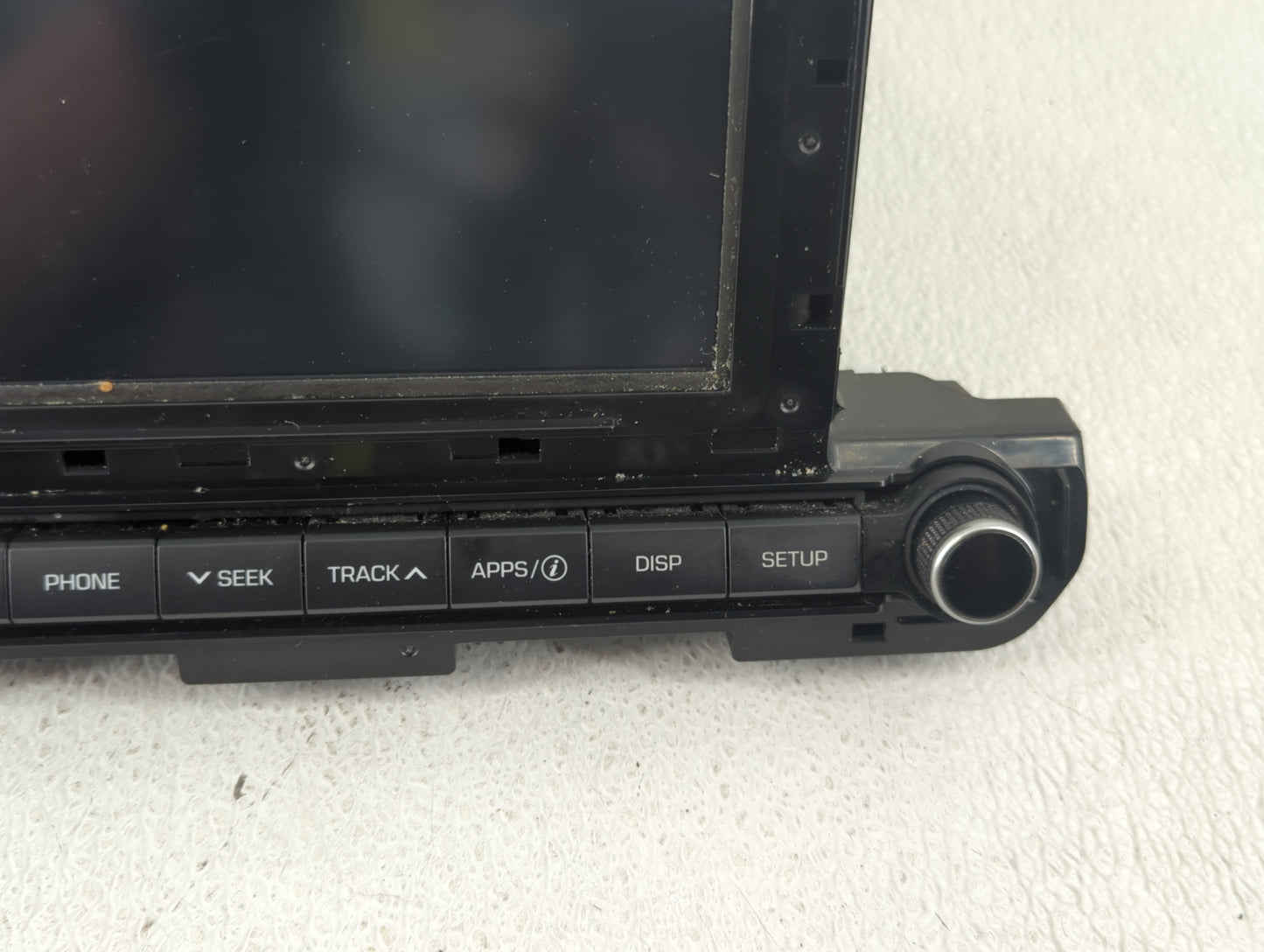 2017-2018 Hyundai Elantra Radio AM FM Cd Player Receiver Replacement P/N:96160-F2101UAT Fits Fits 2017 2018 OEM Used Auto Pa