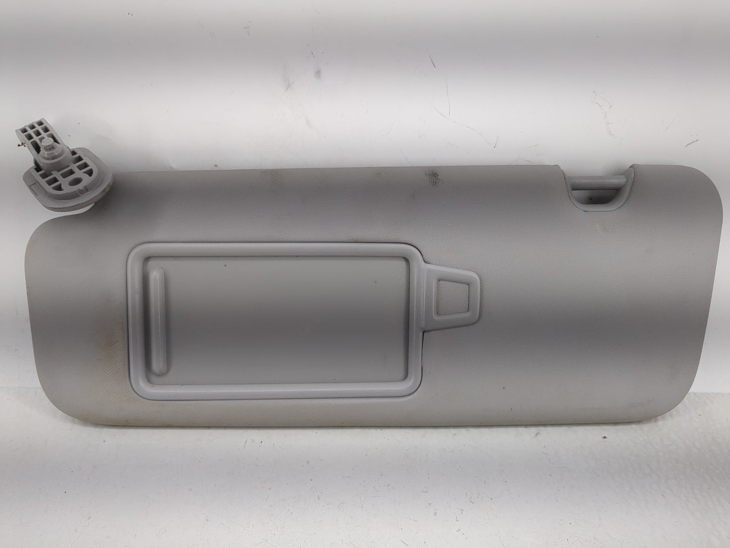 2017-2020 Hyundai Elantra Sun Visor Shade Replacement Driver Left Mirror Fits Fits 2017 2018 2019 2020 OEM Used Auto Parts -