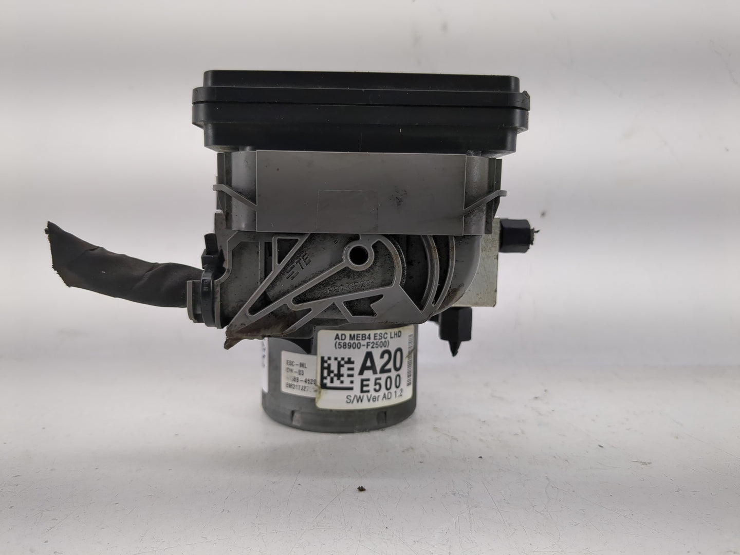 2017-2019 Hyundai Elantra ABS Pump Control Module Replacement P/N:F2589-30500 58900-F2500 Fits Fits 2017 2018 2019 OEM Used 