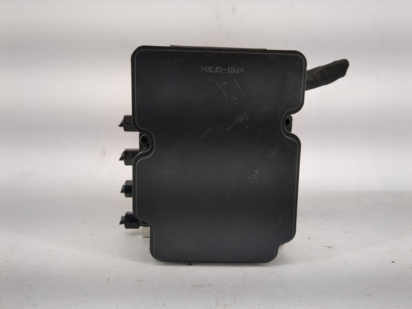 2017-2019 Hyundai Elantra ABS Pump Control Module Replacement P/N:F2589-30500 58900-F2500 Fits Fits 2017 2018 2019 OEM Used 