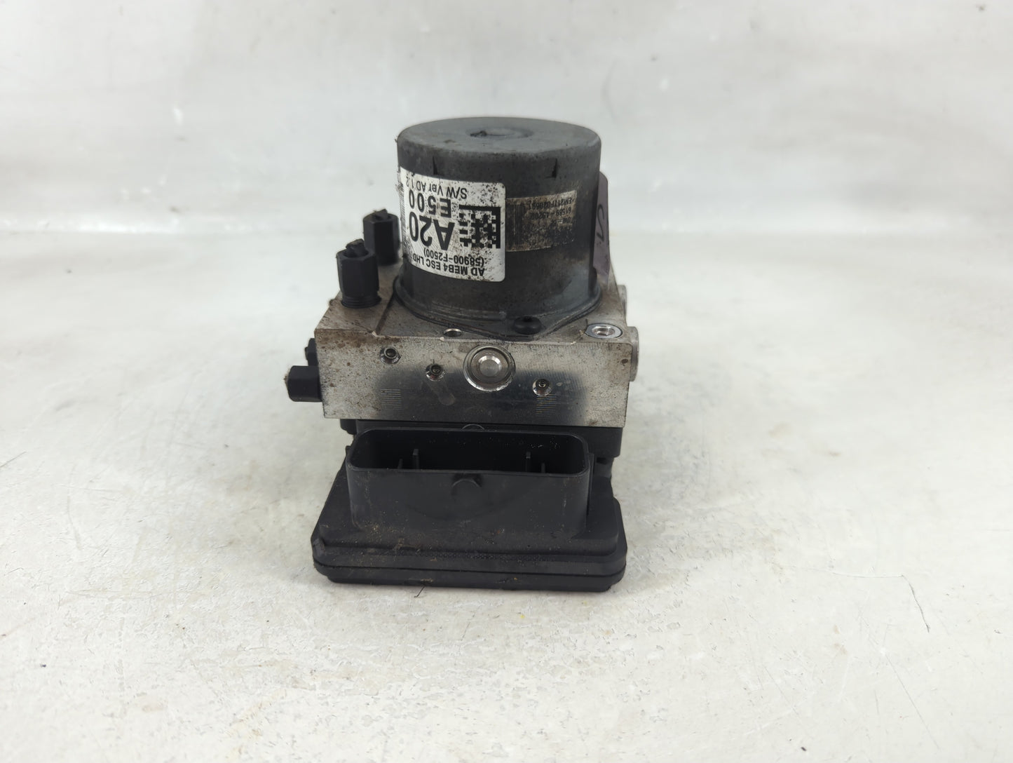 2017-2019 Hyundai Elantra ABS Pump Control Module Replacement P/N:58900-F2500 Fits Fits 2017 2018 2019 OEM Used Auto Parts -