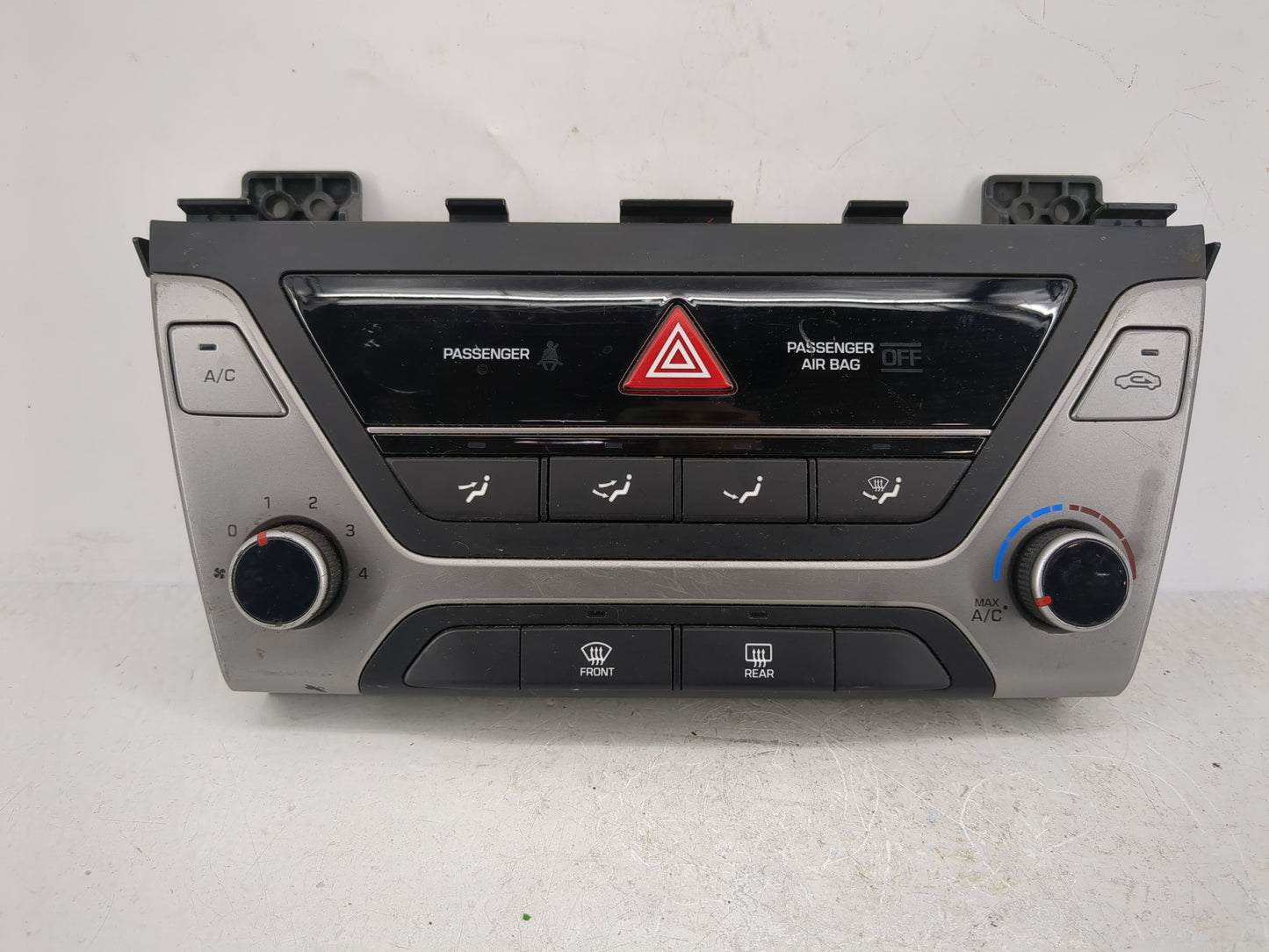 2017-2018 Hyundai Elantra Climate Control Module Temperature AC/Heater Replacement P/N:97250-F2XXX Fits Fits 2017 2018 OEM U