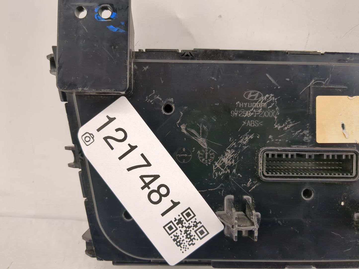 2017-2018 Hyundai Elantra Climate Control Module Temperature AC/Heater Replacement P/N:97250-F2XXX Fits Fits 2017 2018 OEM U