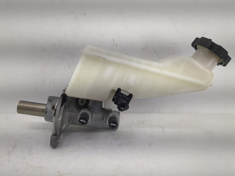 compare product 2017-2019 Hyundai Elantra Brake Master Cylinder 1220747