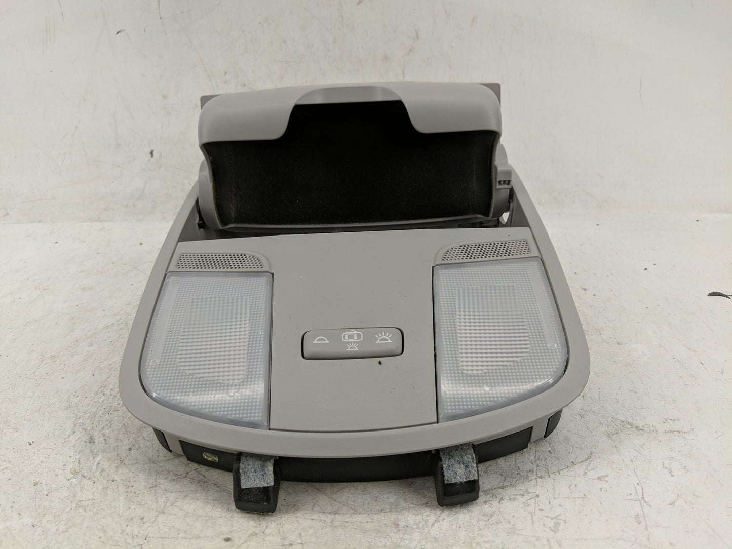 2018 Hyundai Elantra Overhead Roof Console - Oemusedautoparts1.com
