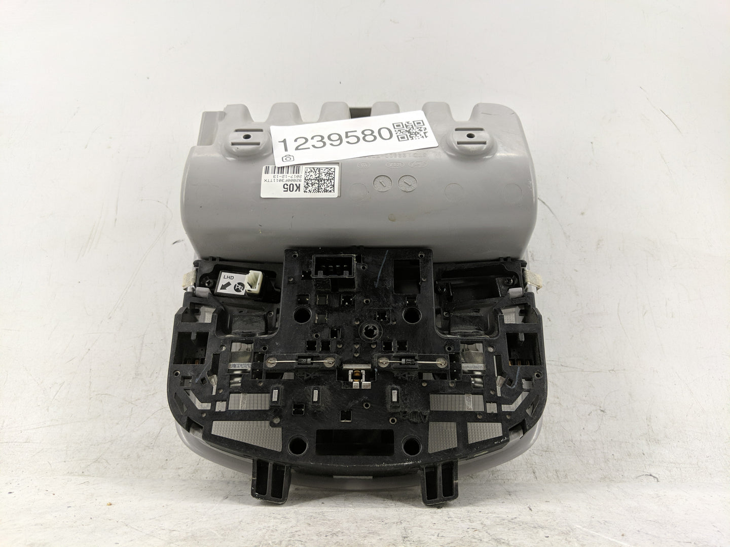 2018 Hyundai Elantra Overhead Roof Console - Oemusedautoparts1.com