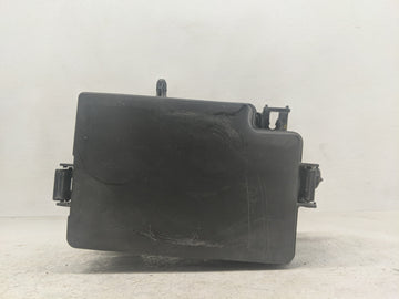 2018 Hyundai Elantra Fusebox Fuse Box Panel Relay Module Fits OEM Used Auto Parts - Oemusedautoparts1.com