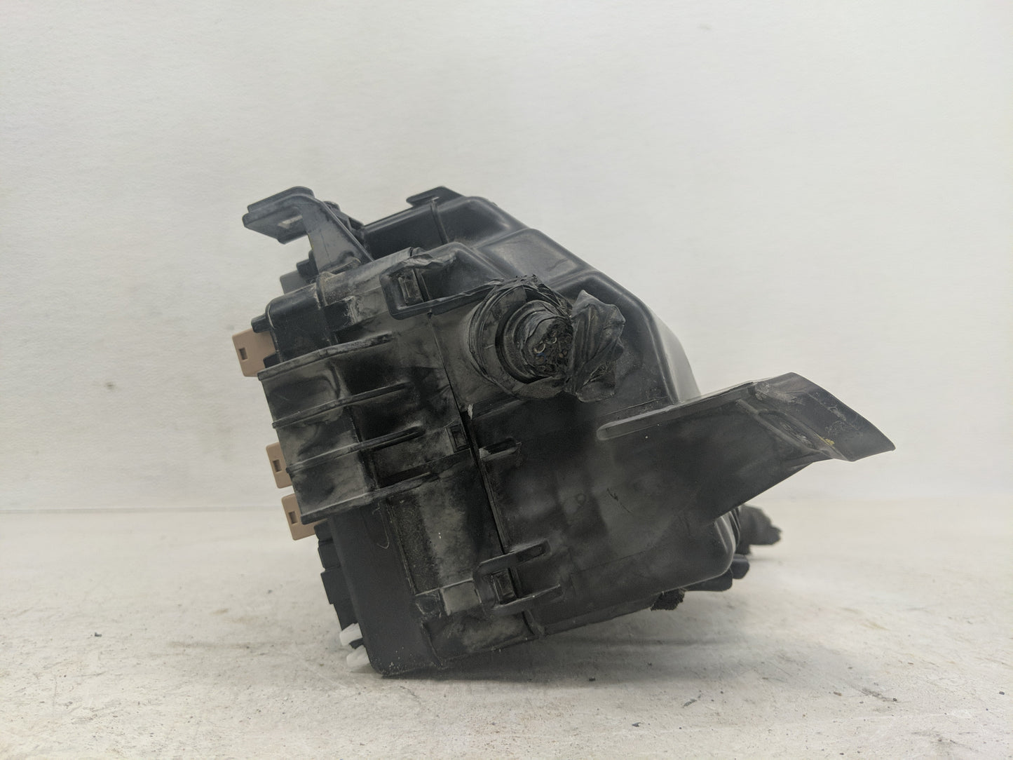 2018 Hyundai Elantra Fusebox Fuse Box Panel Relay Module Fits OEM Used Auto Parts - Oemusedautoparts1.com