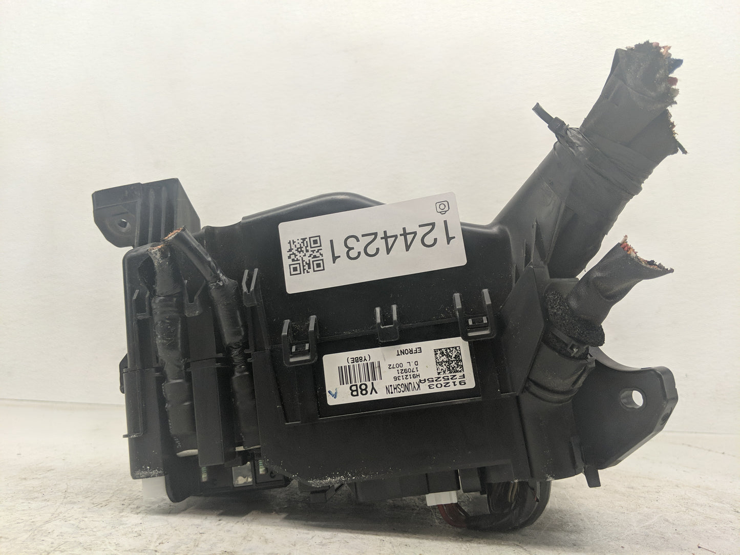 2018 Hyundai Elantra Fusebox Fuse Box Panel Relay Module P/N:91956-F2022 Fits OEM Used Auto Parts - Oemusedautoparts1.com