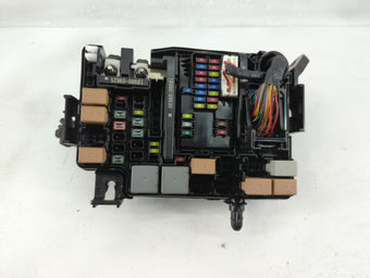 compare product 2018 Hyundai Elantra Fusebox Fuse Box Panel Relay Module P/N:91203 F2525C Fits OEM Used Auto Parts
