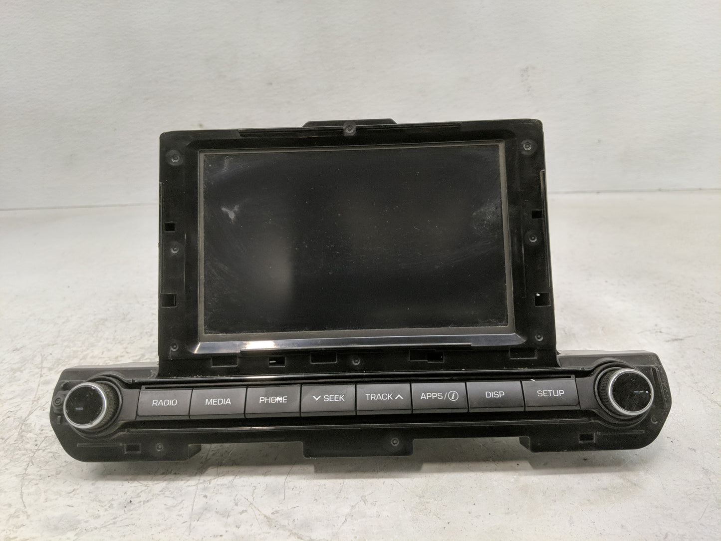 2017-2018 Hyundai Elantra Radio AM FM Cd Player Receiver Replacement P/N:96160-F2101UAT Fits Fits 2017 2018 OEM Used Auto Pa