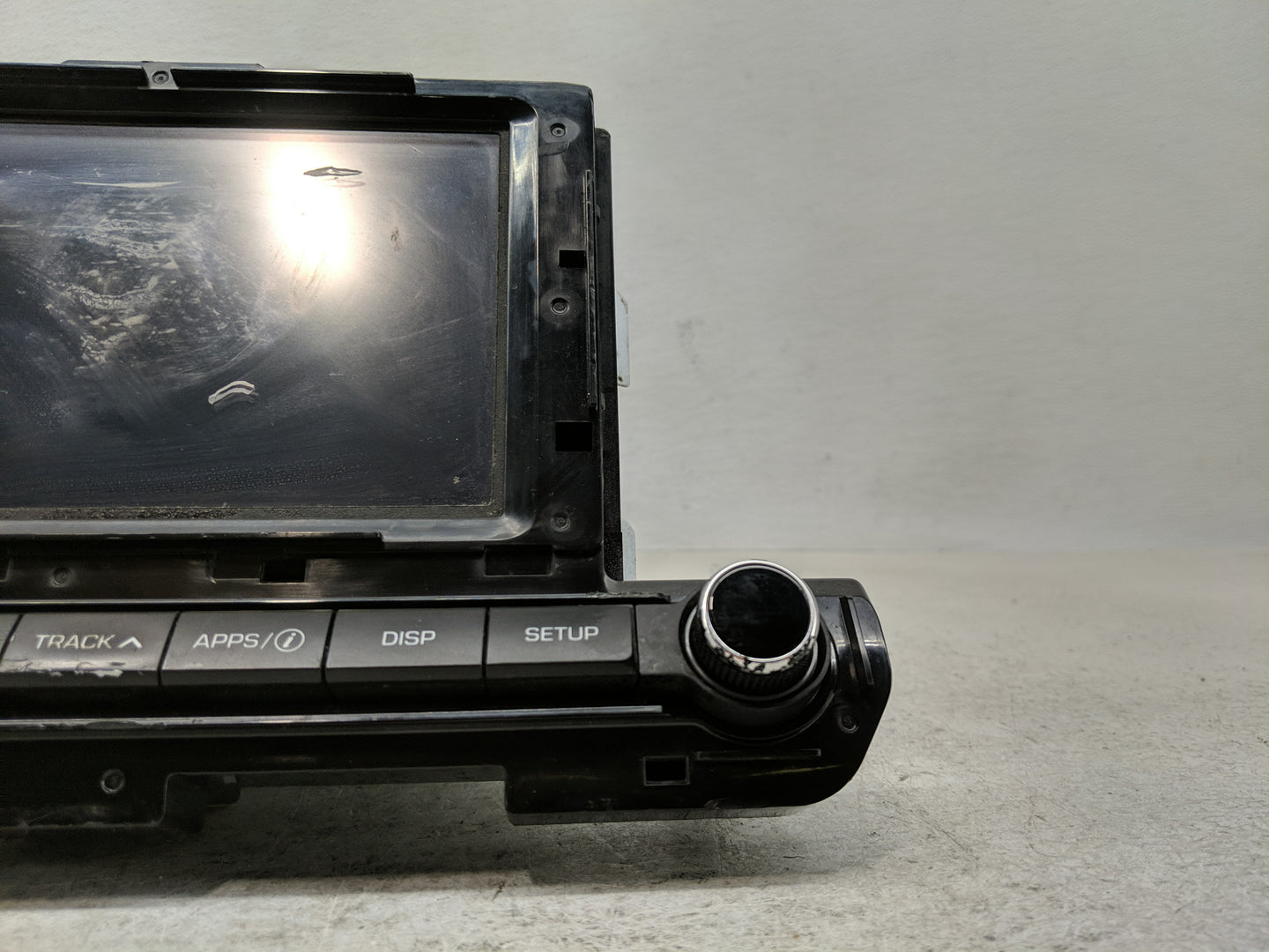 2017-2018 Hyundai Elantra Radio AM FM Cd Player Receiver Replacement P/N:96160-F2100UAT 96160-F2101UAT Fits Fits 2017 2018 O