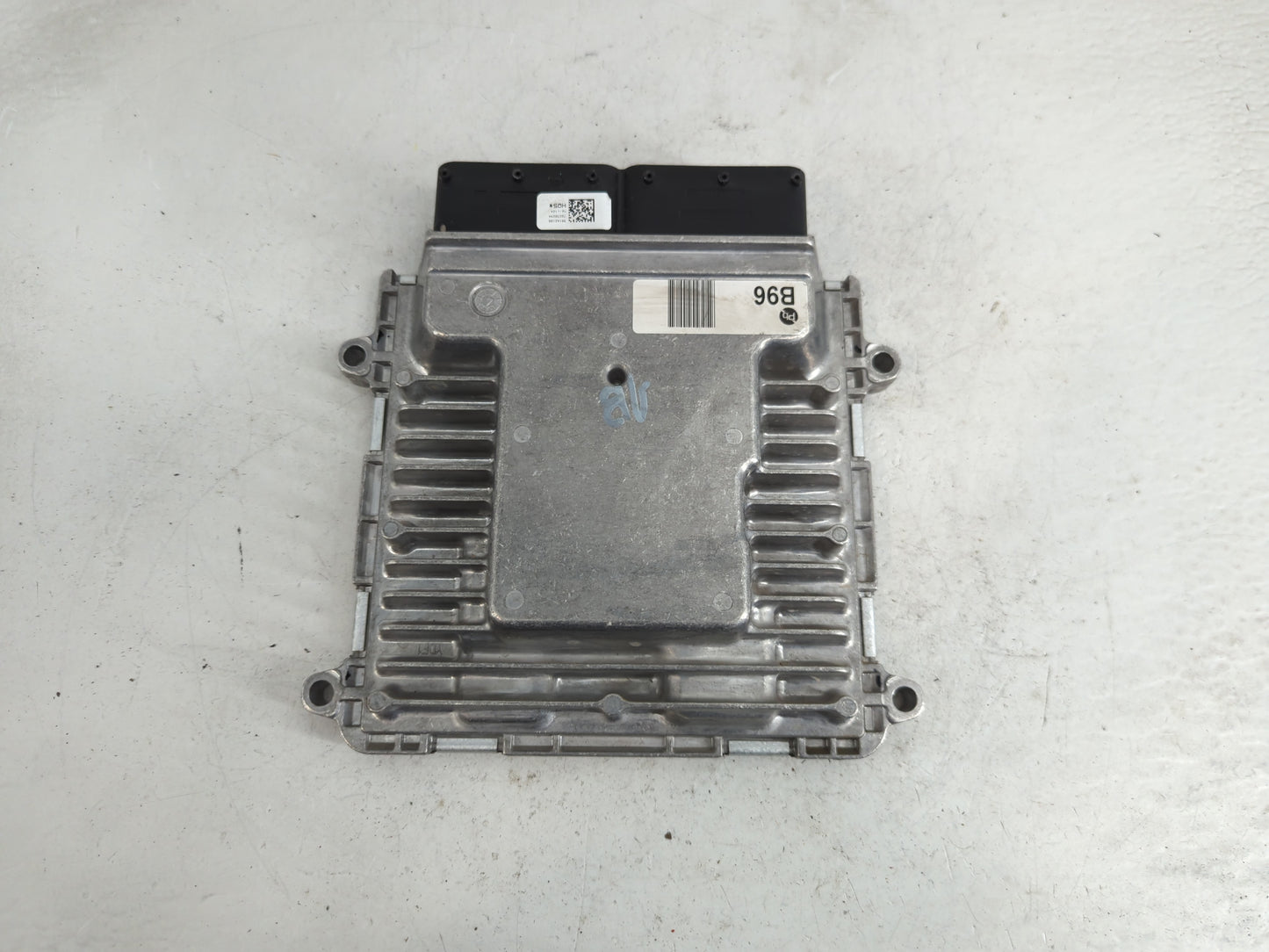 2017-2018 Hyundai Elantra PCM Engine Control Computer ECU ECM PCU OEM P/N:39173-2EFC2 39172-2EFC2 Fits Fits 2017 2018 OEM Us