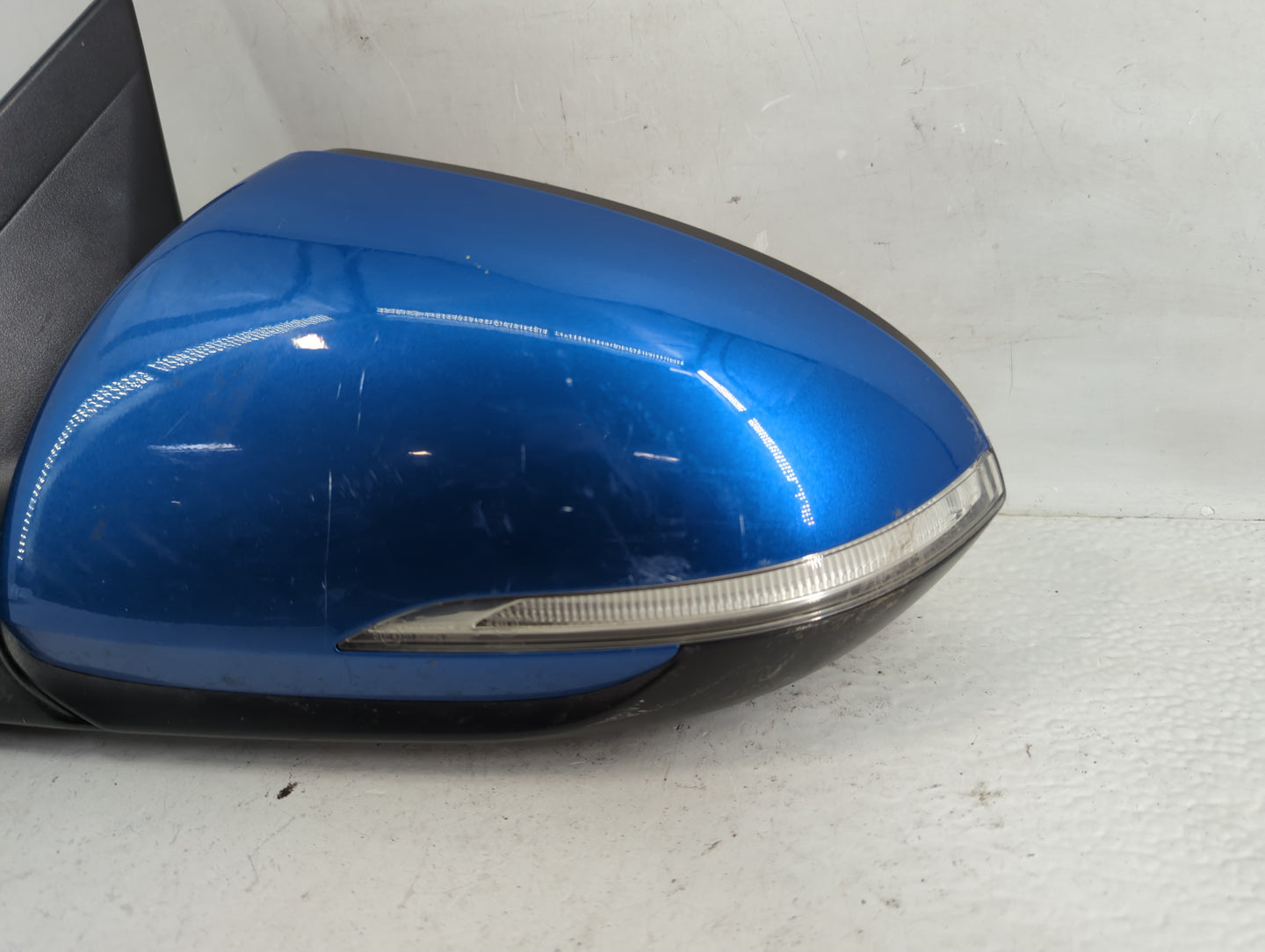 2017-2018 Hyundai Elantra Side Mirror Replacement Driver Left View Door Mirror P/N:E4044782 Fits Fits 2017 2018 OEM Used Aut