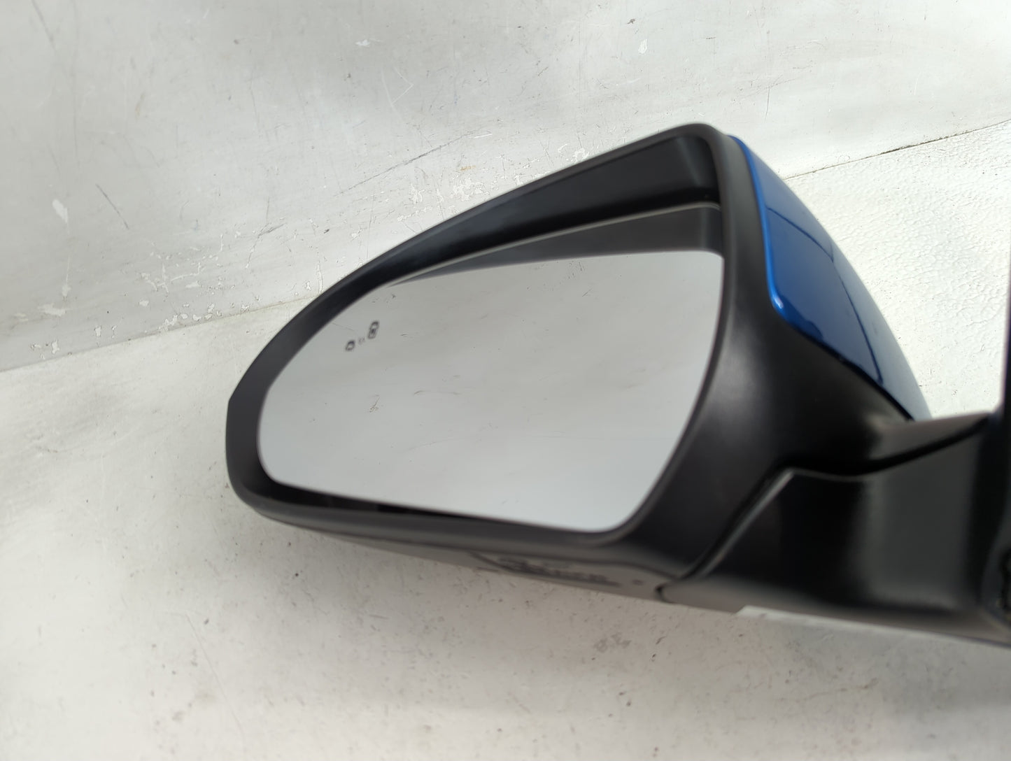 2017-2018 Hyundai Elantra Side Mirror Replacement Driver Left View Door Mirror P/N:E4044782 Fits Fits 2017 2018 OEM Used Aut