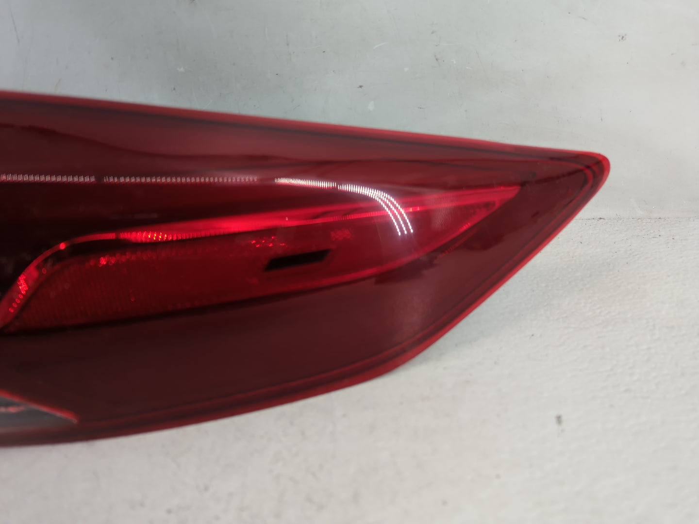 2017-2018 Hyundai Elantra Tail Light Assembly Passenger Right OEM P/N:92402-F30 Fits Fits 2017 2018 OEM Used Auto Parts - Oe