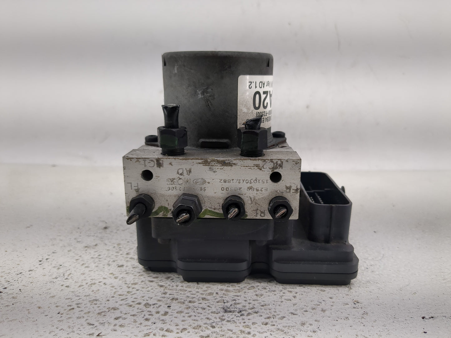 2017-2019 Hyundai Elantra ABS Pump Control Module Replacement P/N:61589-45200 58900-F2500 Fits Fits 2017 2018 2019 OEM Used 