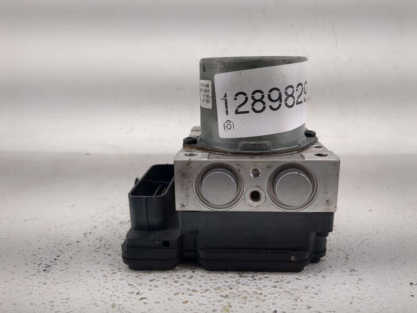 2017-2019 Hyundai Elantra ABS Pump Control Module Replacement P/N:61589-45200 58900-F2500 Fits Fits 2017 2018 2019 OEM Used 