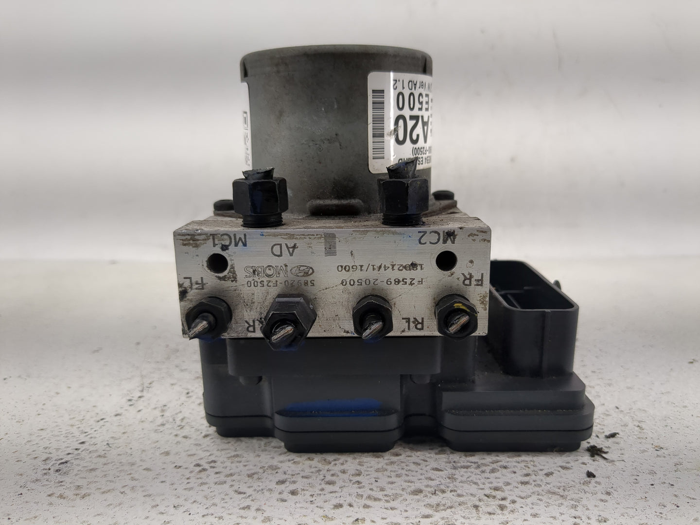 2017-2019 Hyundai Elantra ABS Pump Control Module Replacement P/N:61589-45200 58900-F2500 Fits Fits 2017 2018 2019 OEM Used 