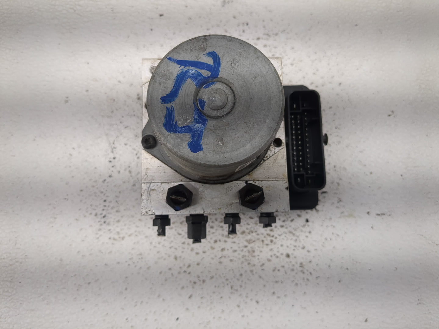 2017-2019 Hyundai Elantra ABS Pump Control Module Replacement P/N:61589-45200 58900-F2500 Fits Fits 2017 2018 2019 OEM Used 