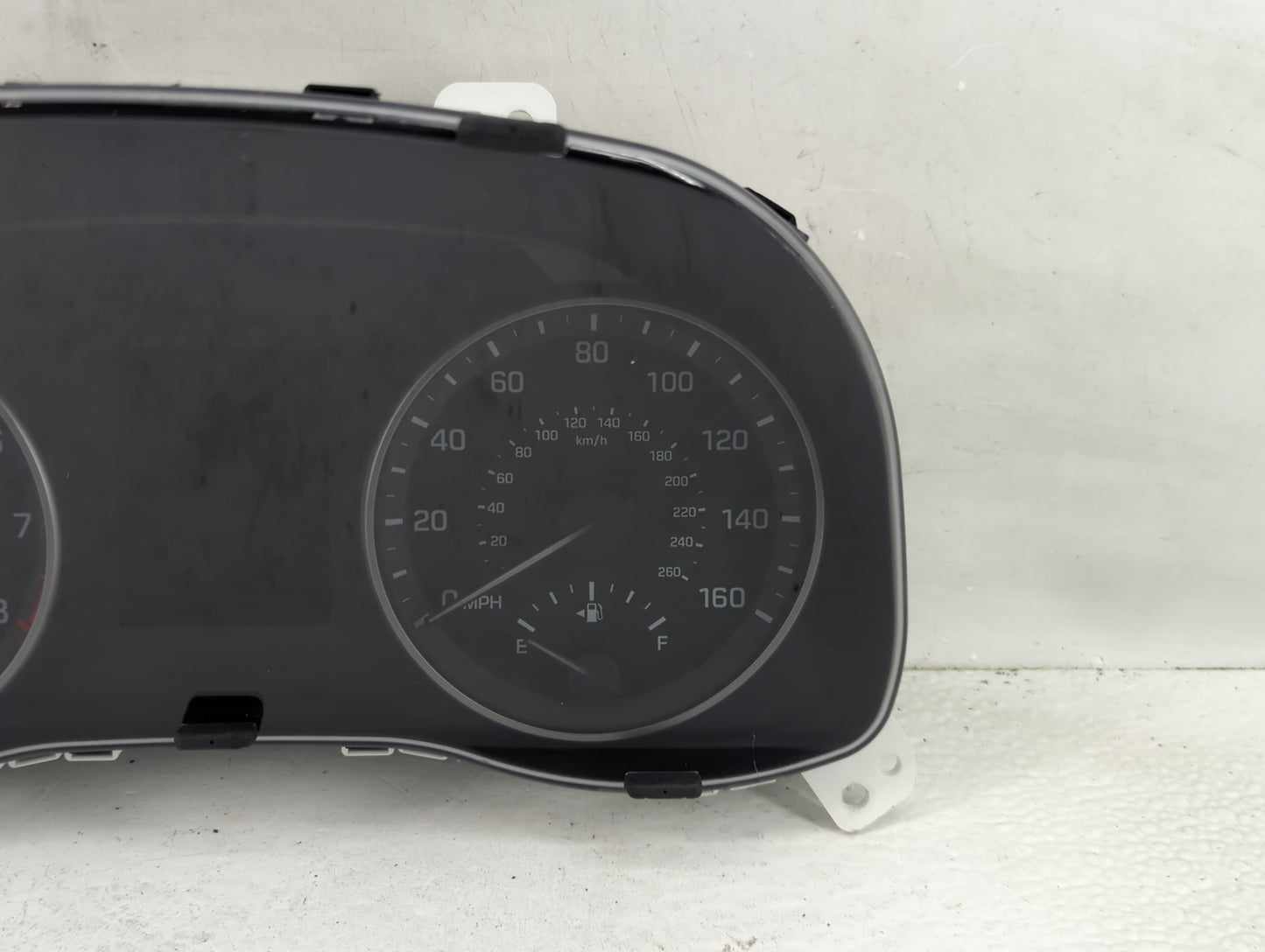 2017-2018 Hyundai Elantra Instrument Cluster Speedometer Gauges Fits Fits 2017 2018 OEM Used Auto Parts - Oemusedautoparts1.