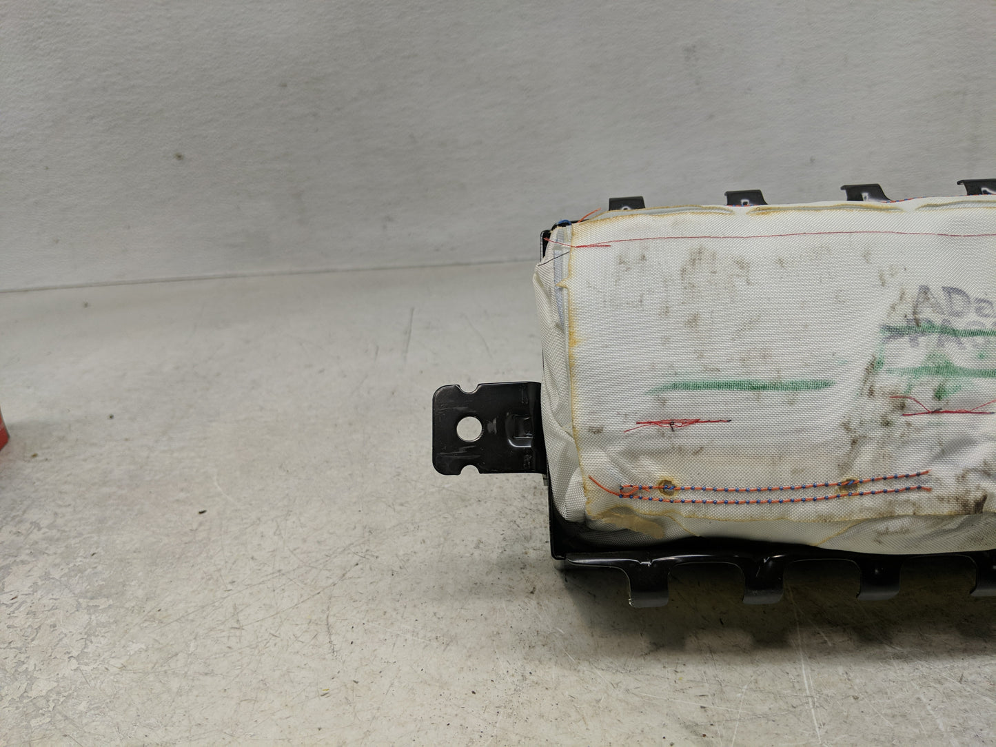 2017-2020 Hyundai Elantra Air Bag Passenger Right Dashboard OEM P/N:84530-F2500 Fits Fits 2017 2018 2019 2020 OEM Used Auto 