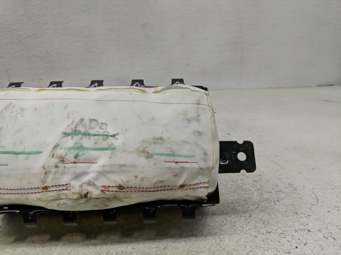 2017-2020 Hyundai Elantra Air Bag Passenger Right Dashboard OEM P/N:84530-F2500 Fits Fits 2017 2018 2019 2020 OEM Used Auto 