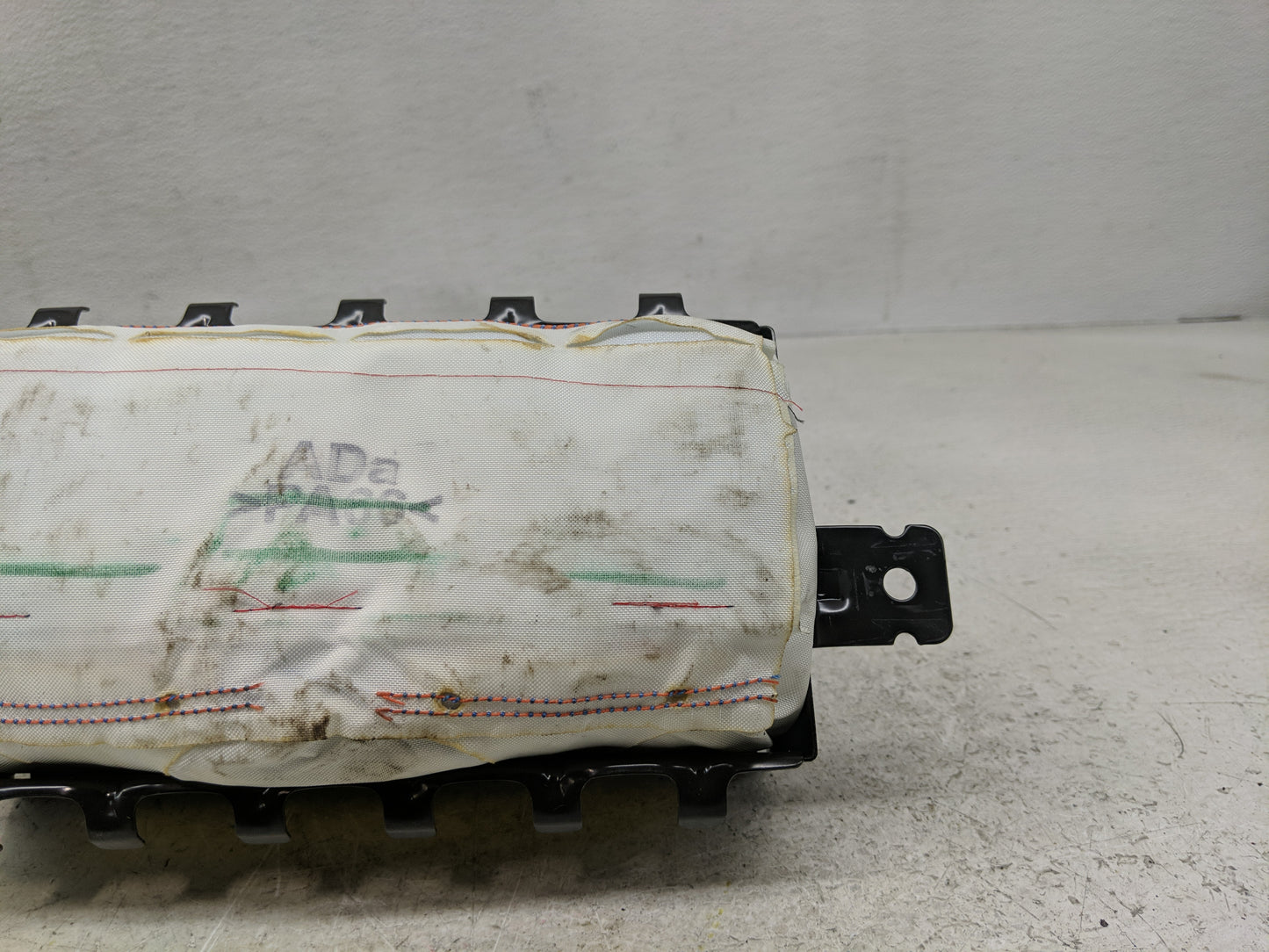 2017-2020 Hyundai Elantra Air Bag Passenger Right Dashboard OEM P/N:84530-F2500 Fits Fits 2017 2018 2019 2020 OEM Used Auto 