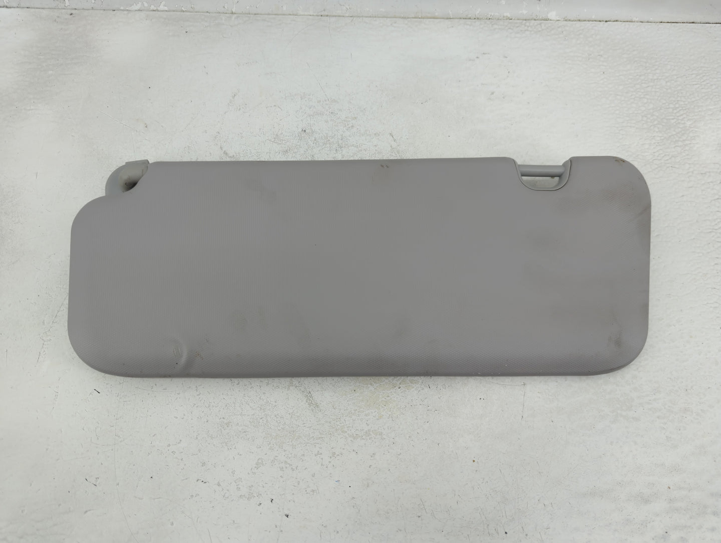 2017-2020 Hyundai Elantra Sun Visor Shade Replacement Passenger Right Mirror Fits Fits 2017 2018 2019 2020 OEM Used Auto Par