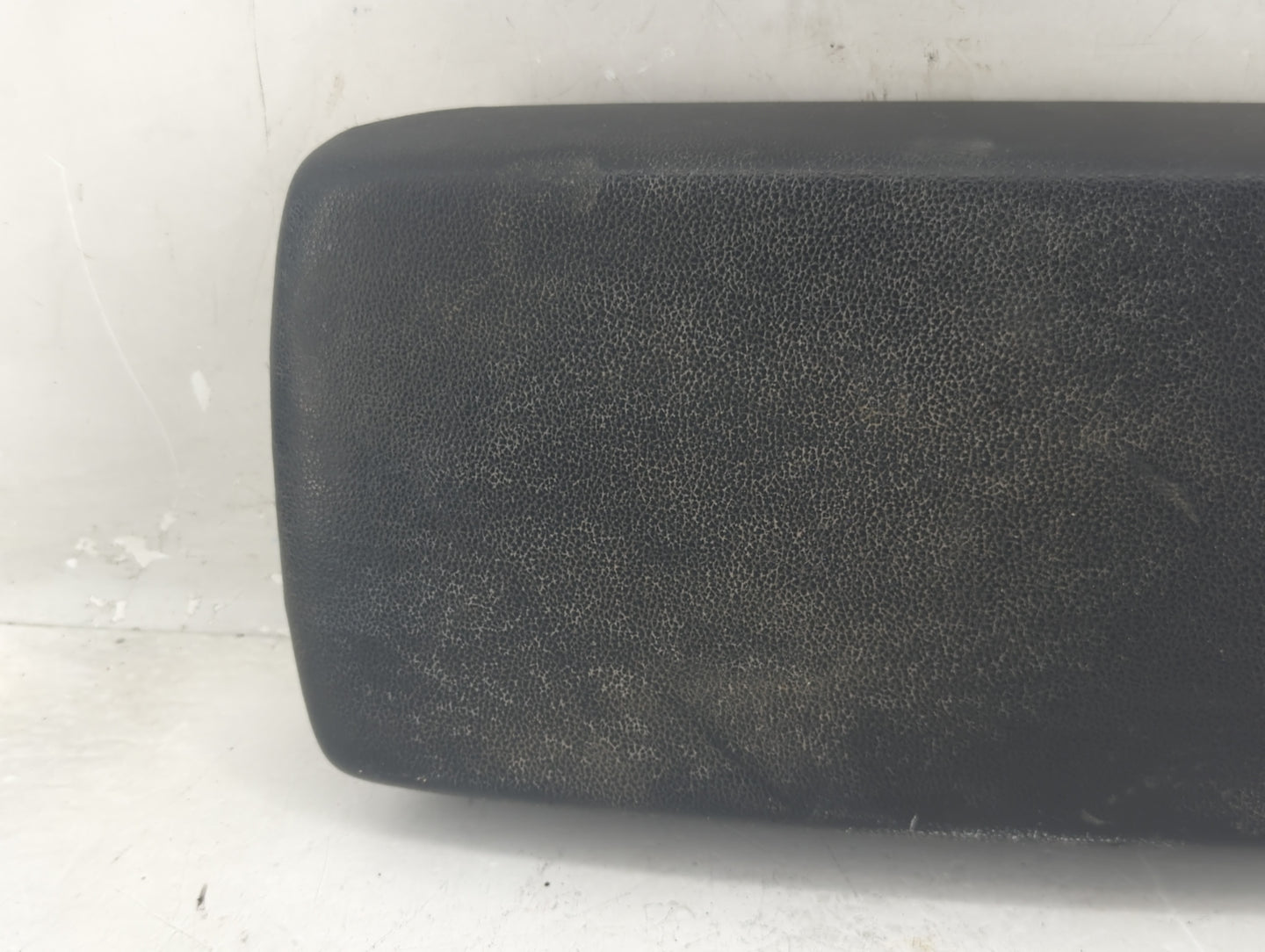 2018 Hyundai Elantra Center Console Armrest Cover Lid Fits OEM Used Auto Parts - Oemusedautoparts1.com