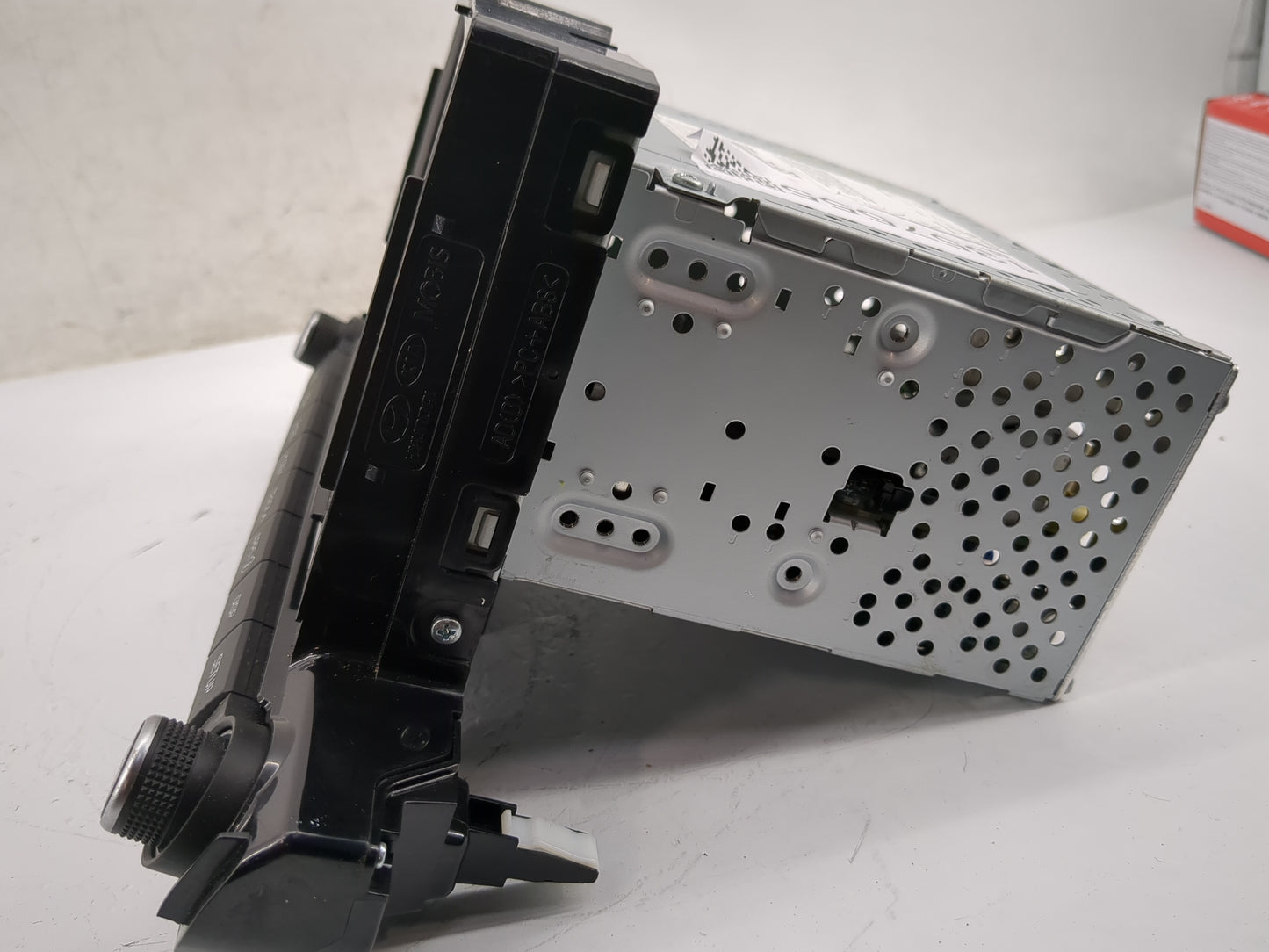 2017-2018 Hyundai Elantra Radio AM FM Cd Player Receiver Replacement P/N:96160-F2101UAT Fits Fits 2017 2018 OEM Used Auto Pa