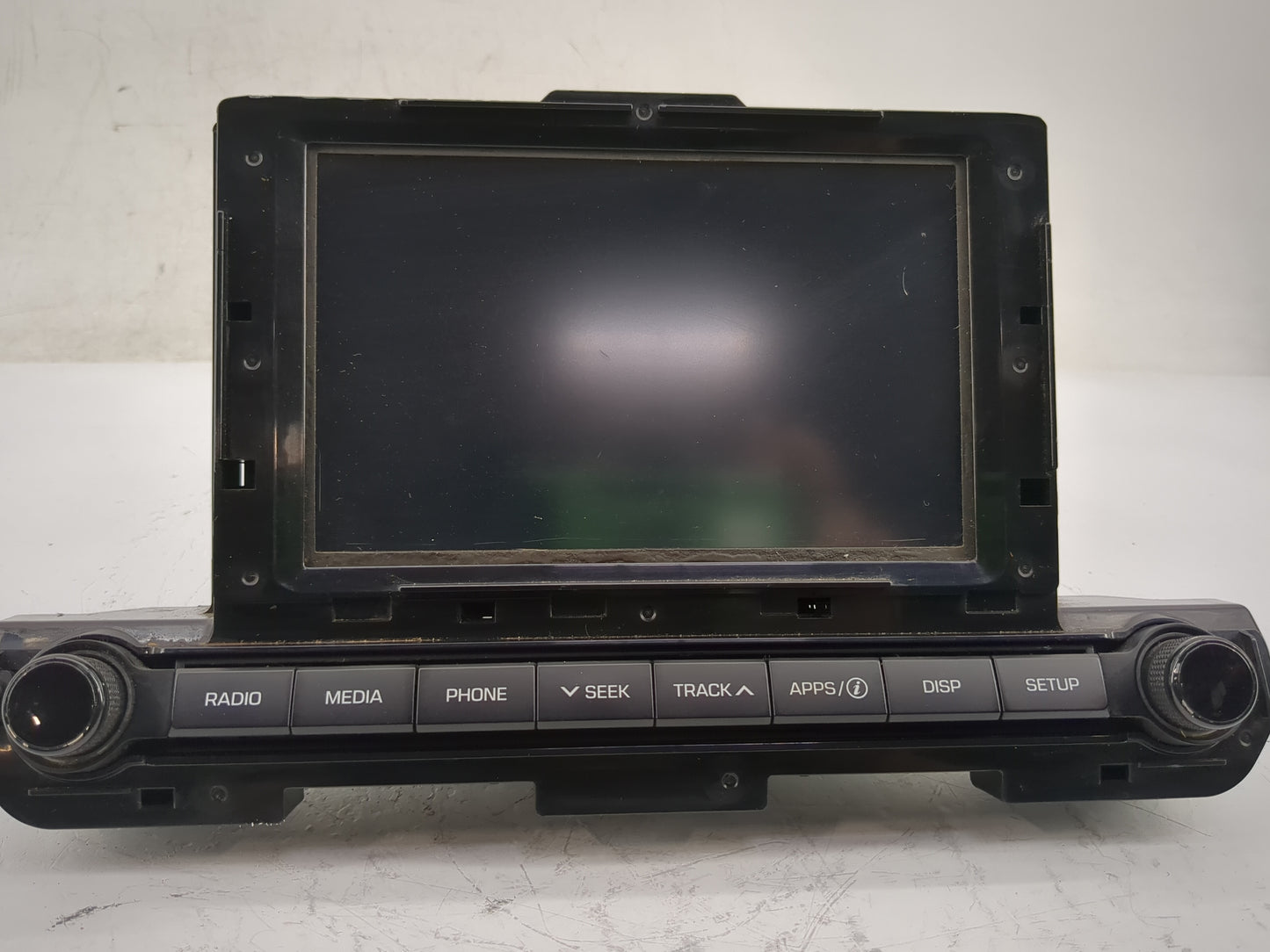 2017-2018 Hyundai Elantra Radio AM FM Cd Player Receiver Replacement P/N:96160-F2101UAT Fits Fits 2017 2018 OEM Used Auto Pa