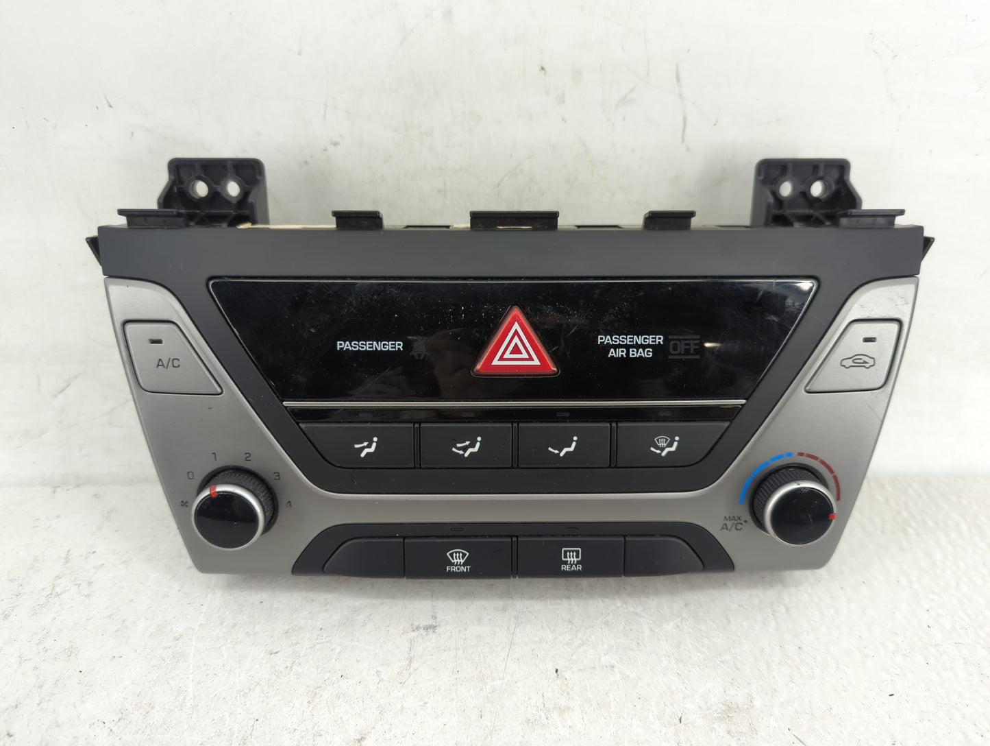 2018-2020 Hyundai Elantra Climate Control Module Temperature AC/Heater Replacement P/N:97250F2XXX Fits Fits 2018 2019 2020 O